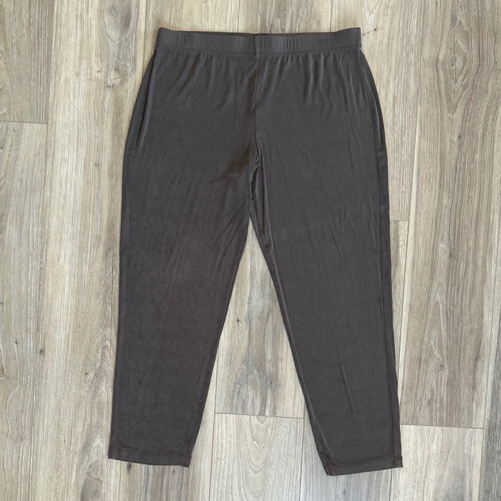Chicos Travelers Brown Ribbed Pull On Pants Size 2/12 Vacation Comfort Chic